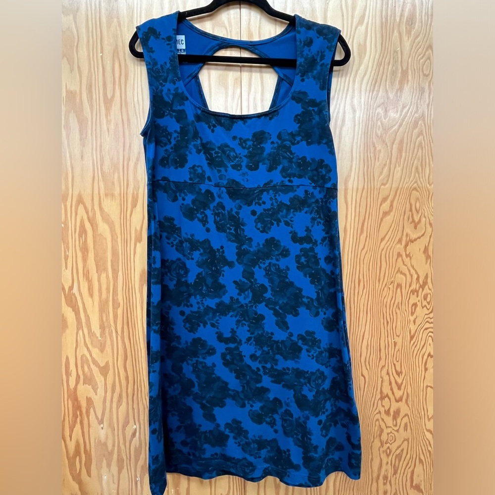 MEC dress